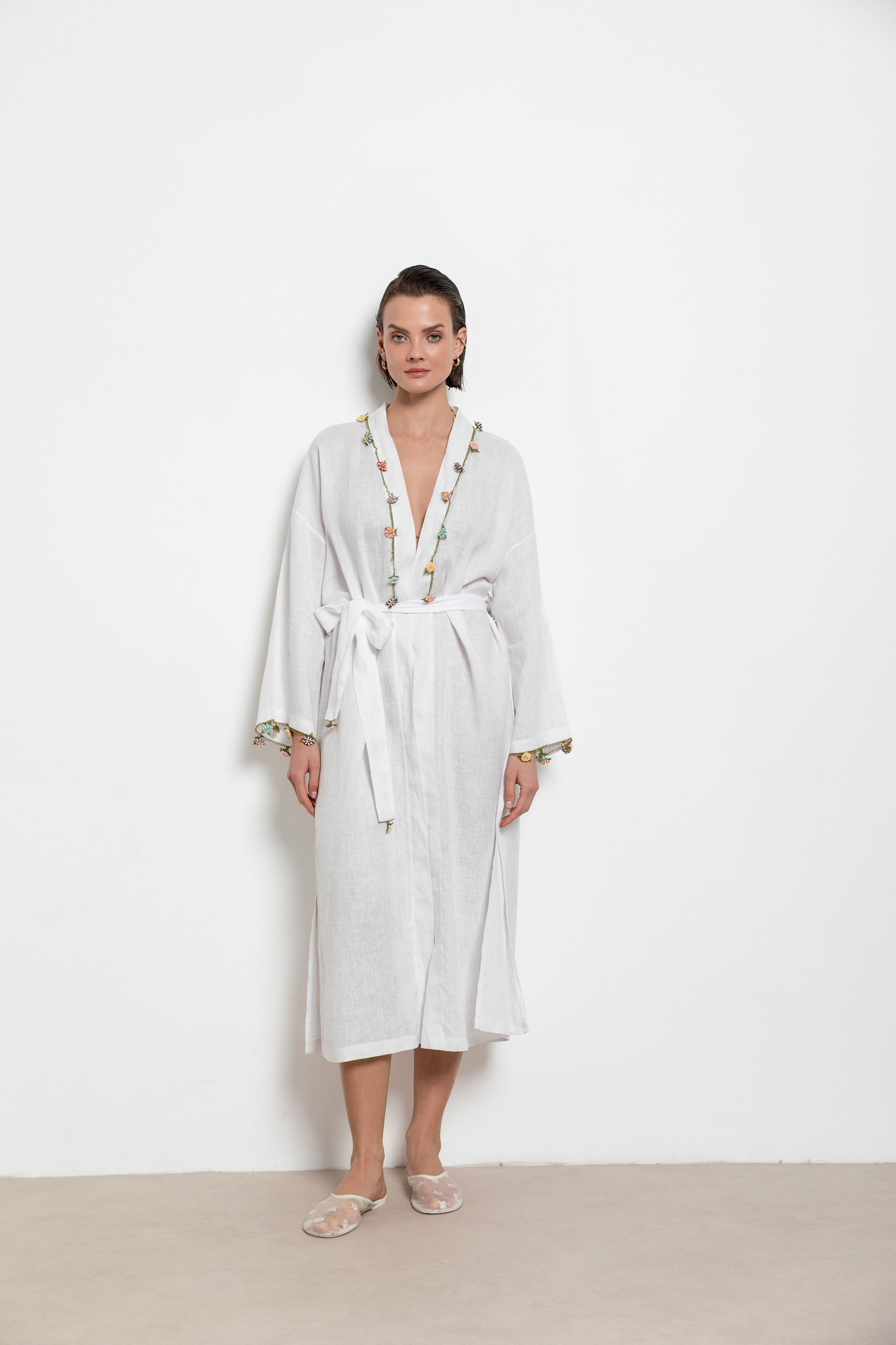 Adalya Kaftan Long White-Black