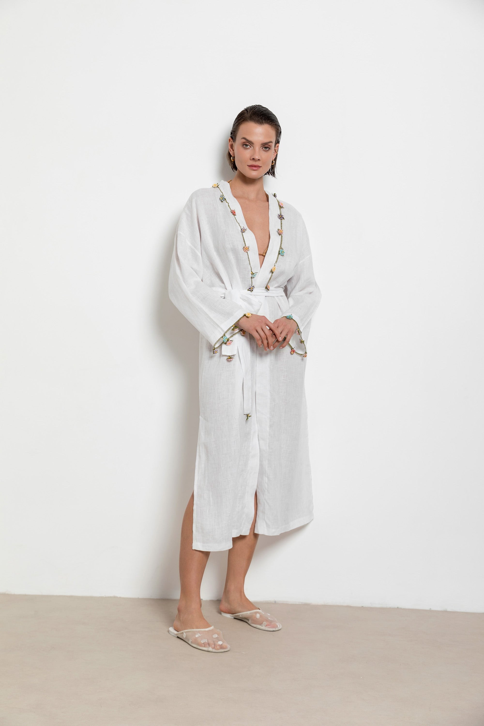 Adalya Kaftan Long White-Black