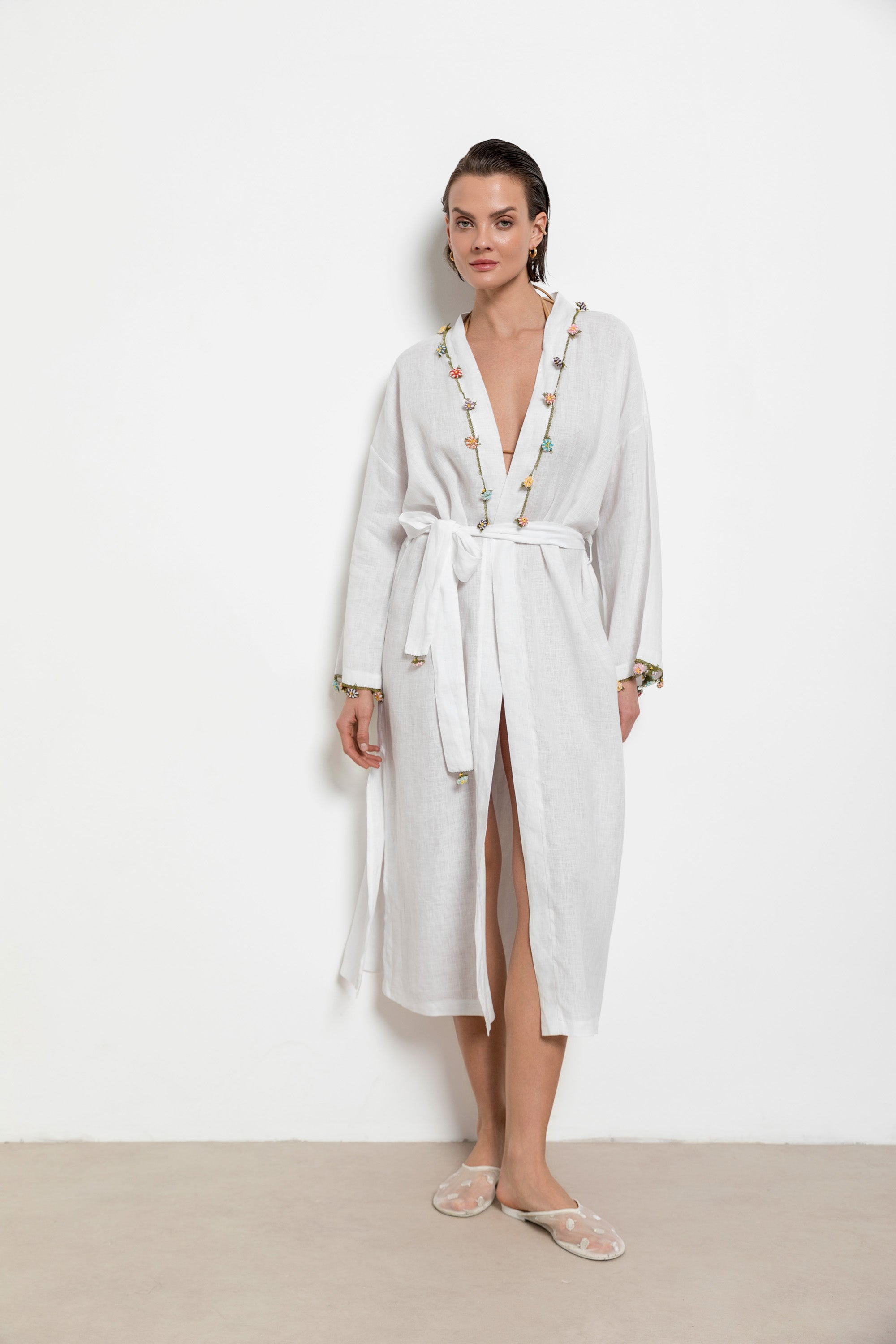 Adalya Kaftan Long White-Black