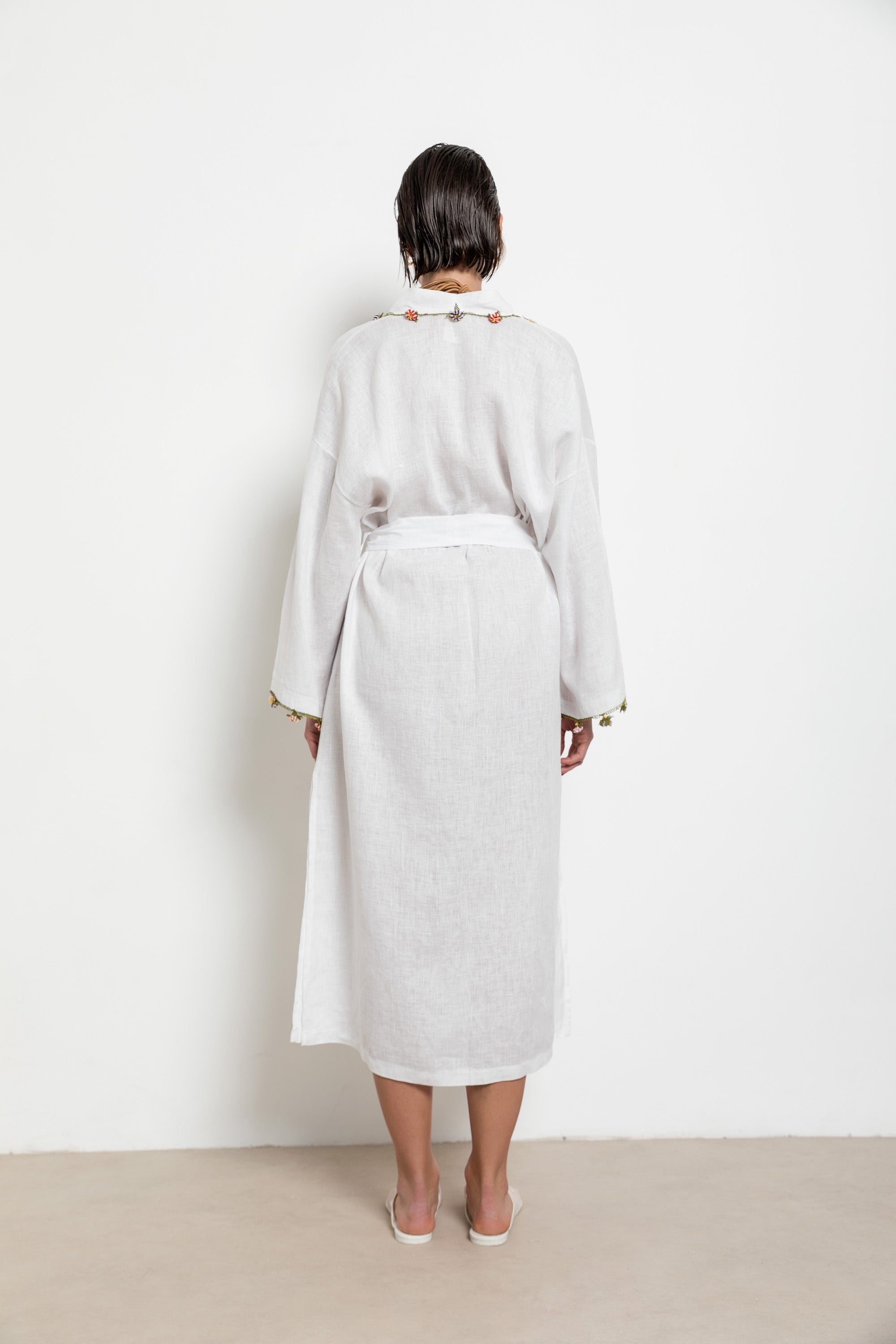 Adalya Kaftan Long White-Black