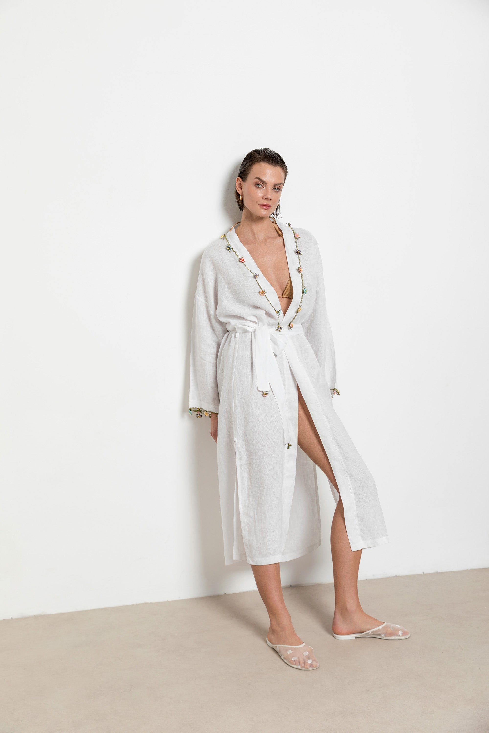 Adalya Kaftan Long White-Black