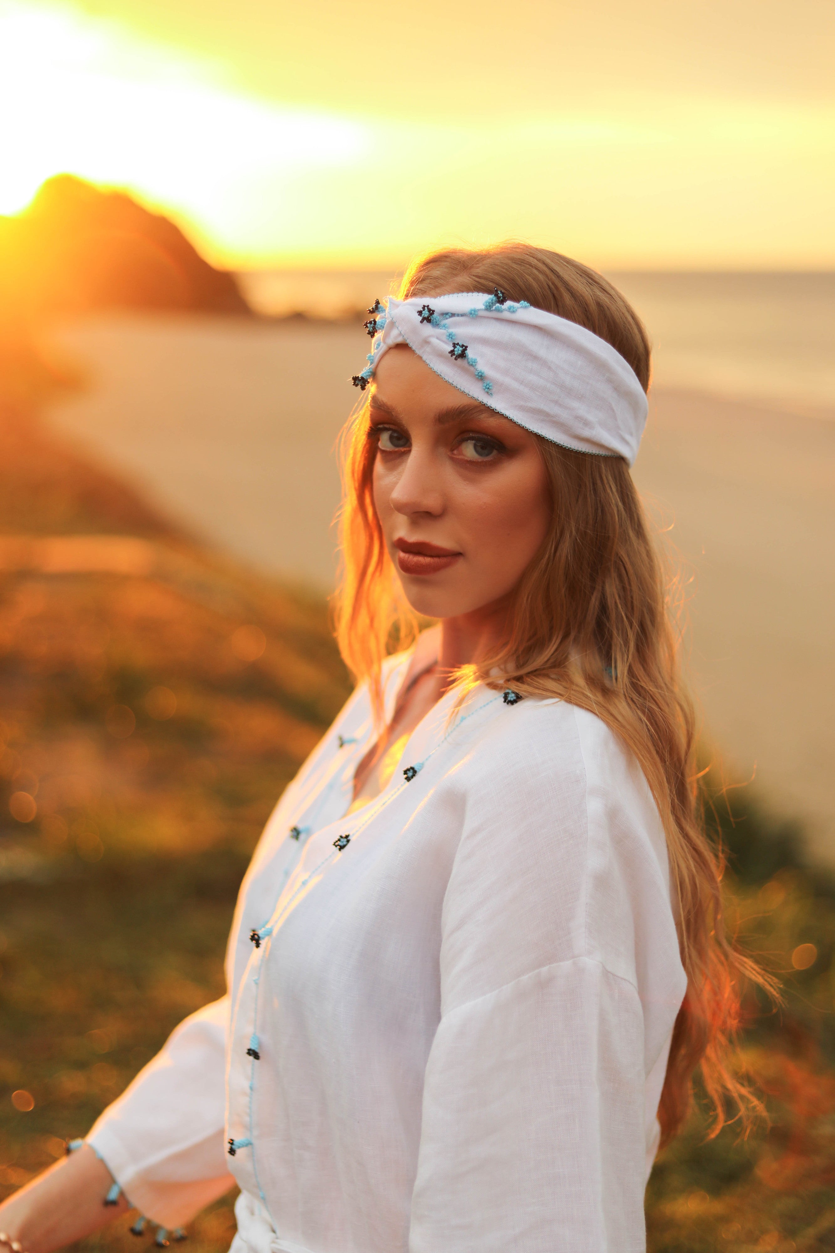 Blue Hyacinth Linen Hair Band White-Black