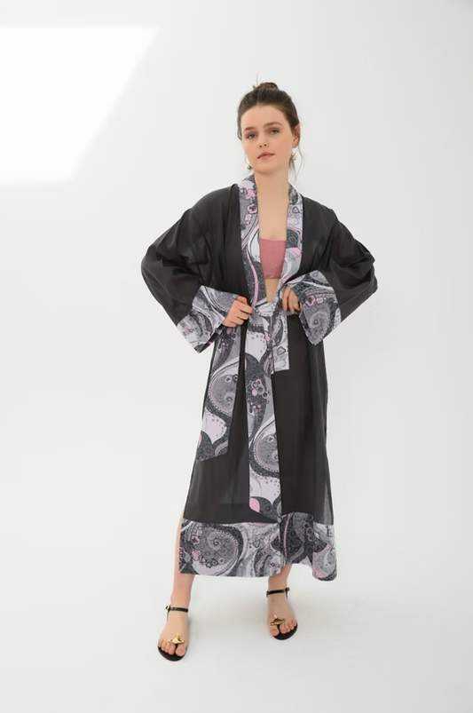 Mira Kimono