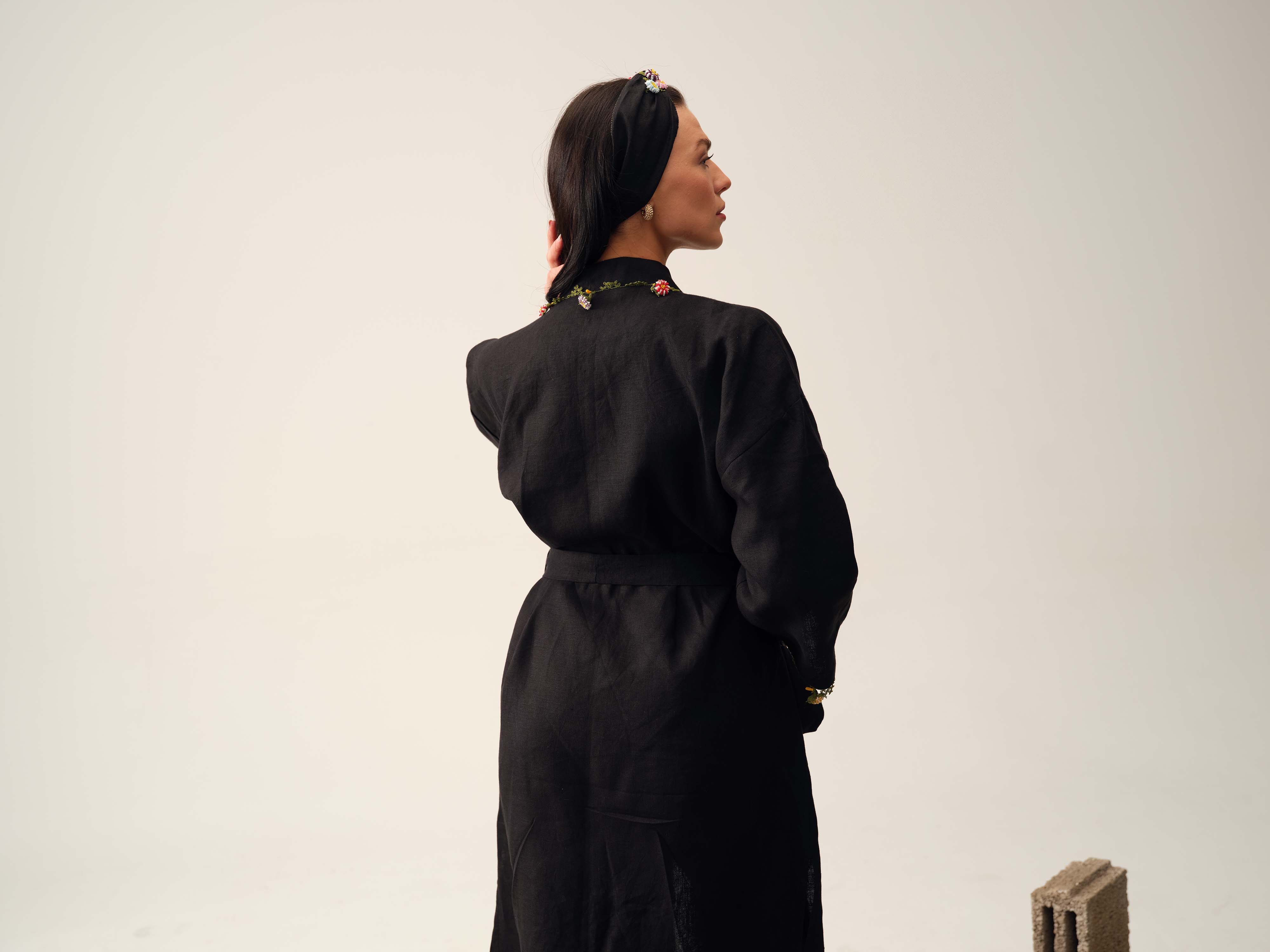 Adalya Kaftan Long White-Black