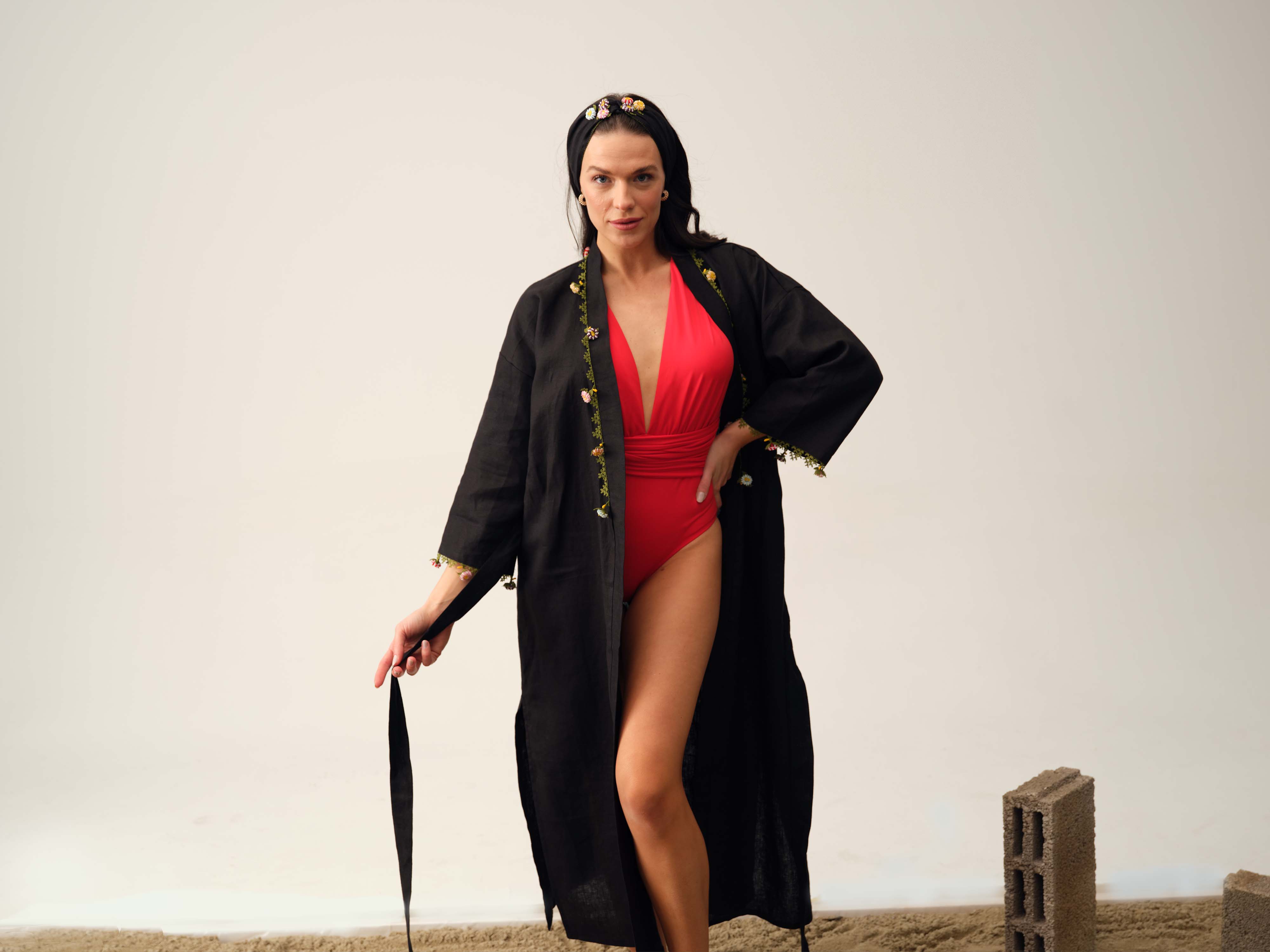Adalya Kaftan Long White-Black