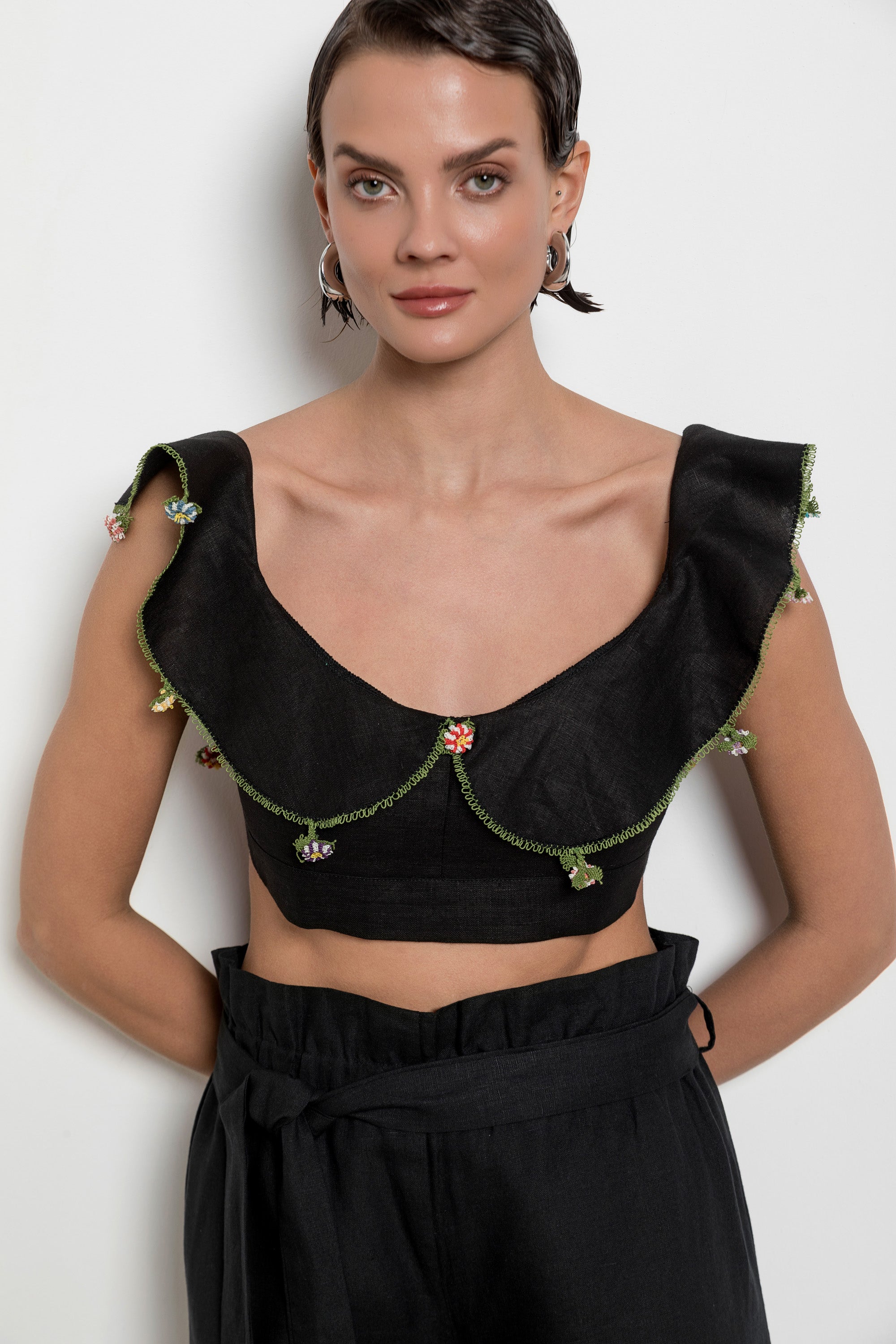 Adalya Crop Top Black-Ecru