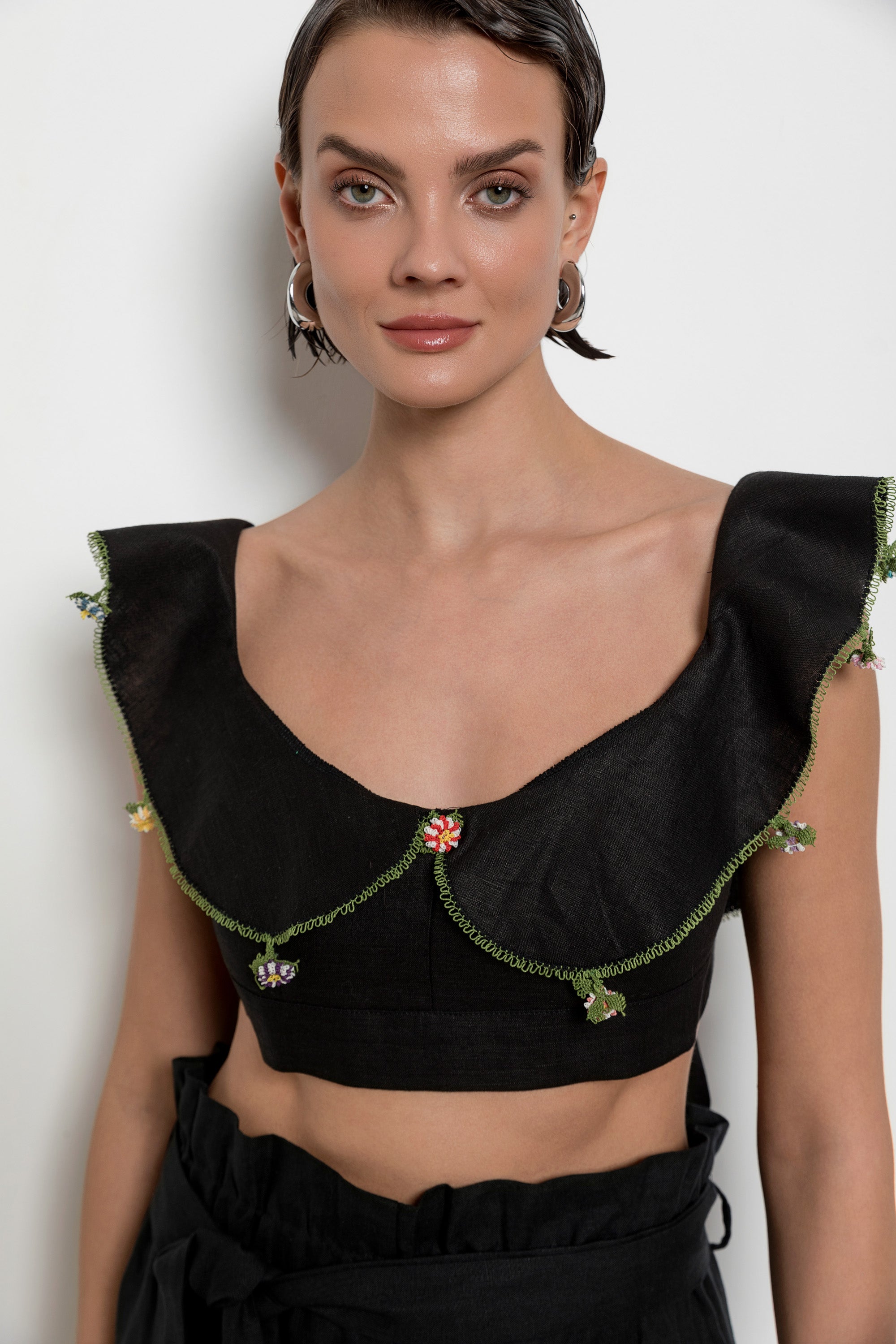 Adalya Crop Top Black-Ecru