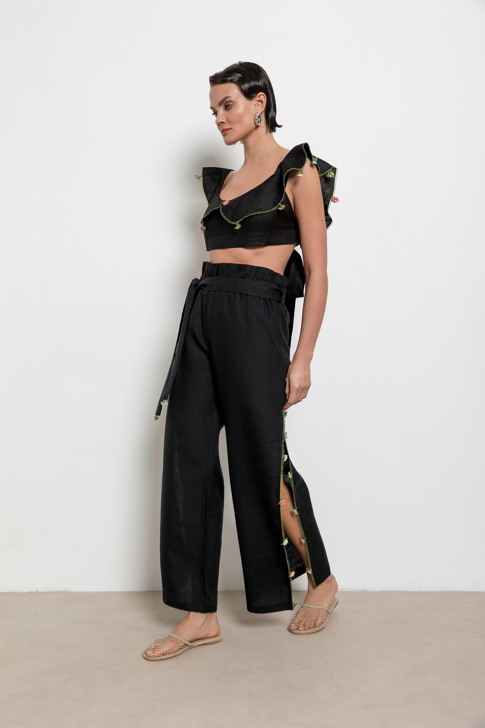 Adalya Crop Top Black-Ecru