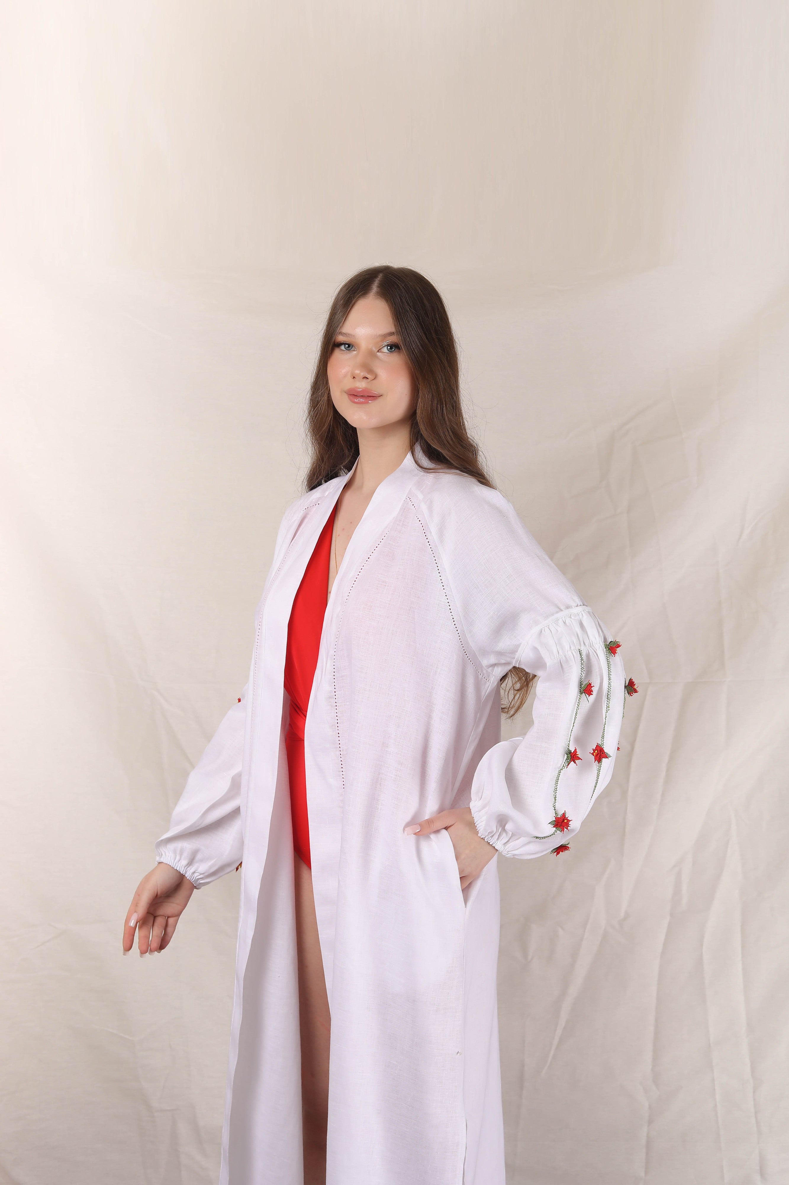 Ata Kaftan Black and White