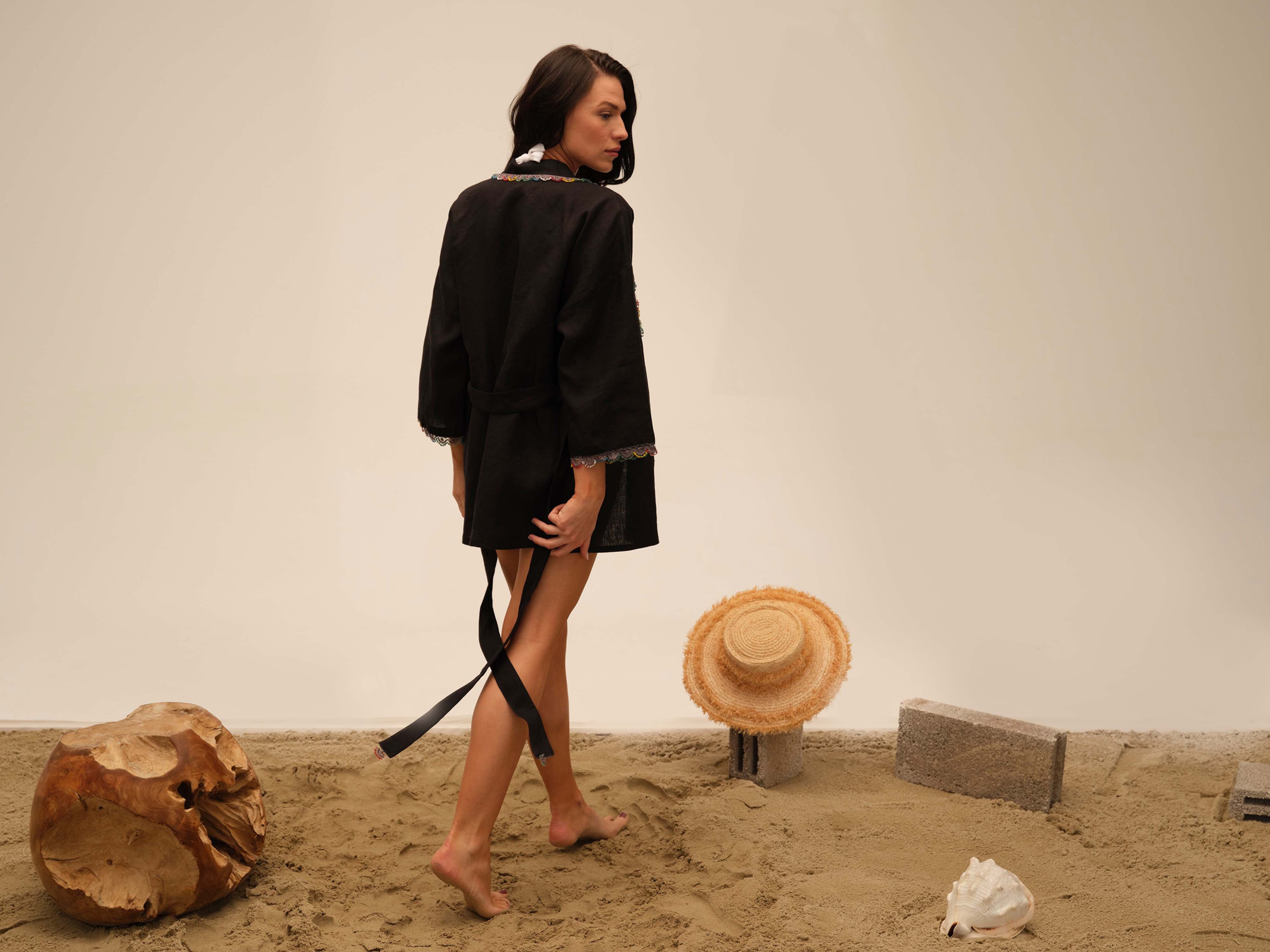 Fan Short Kaftan Black-White