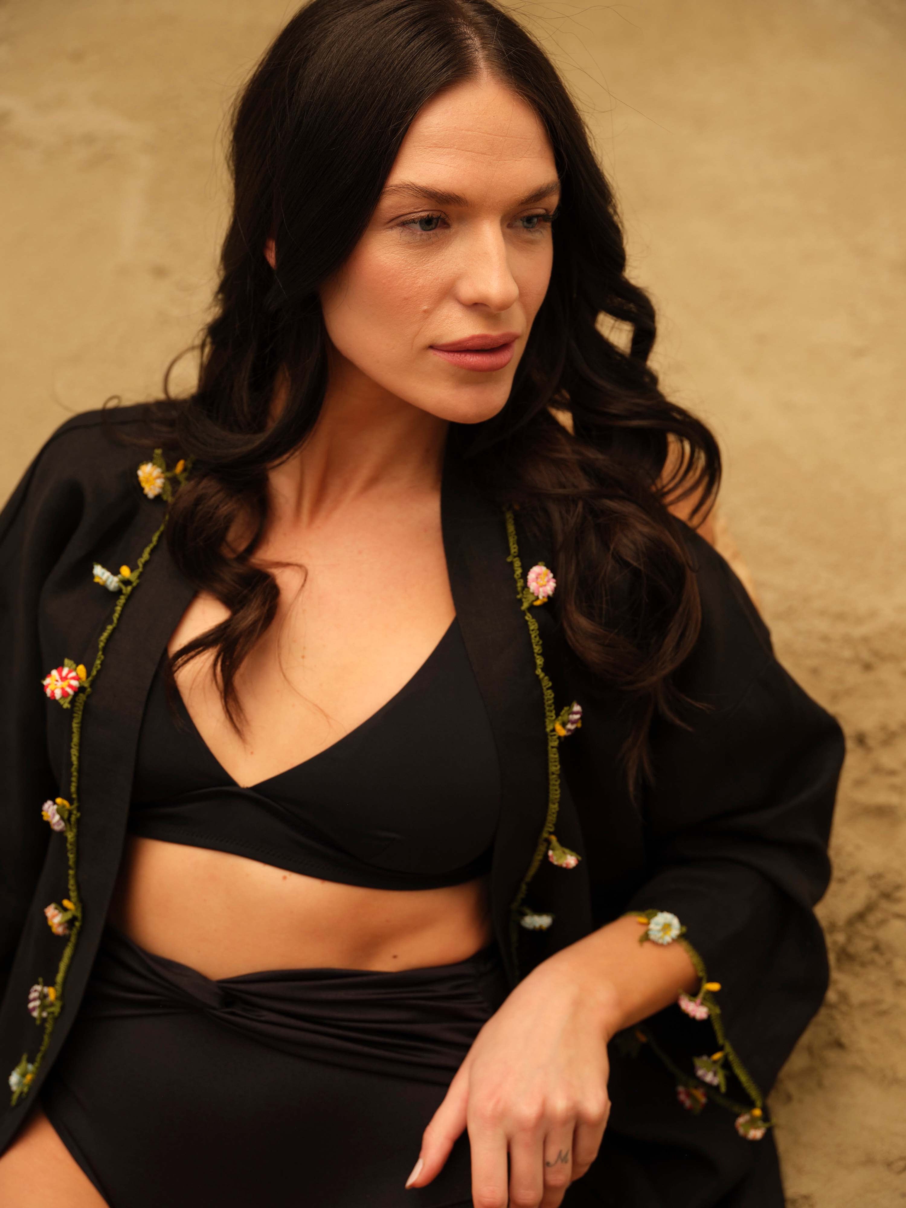 Adalya Short Caftan Black - Ecru